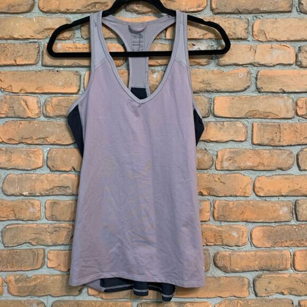 The North Face Women's Flash Dry Racerback Scoop Neck Tank Top Purple - Size S